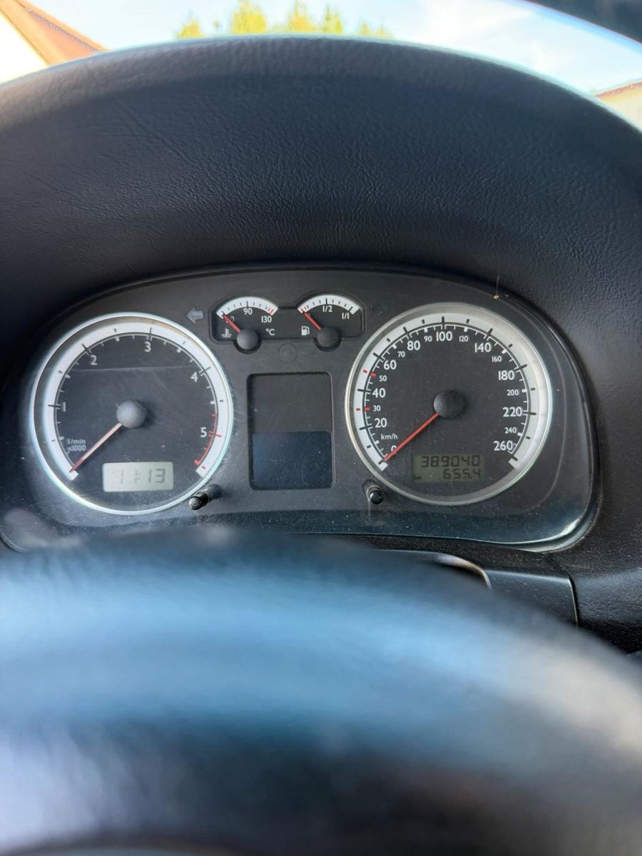 Volkswagen Golf 2005 — photo 12