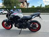 Yamaha MT07 mit Griffheizung - Yamaha Motorräder in München