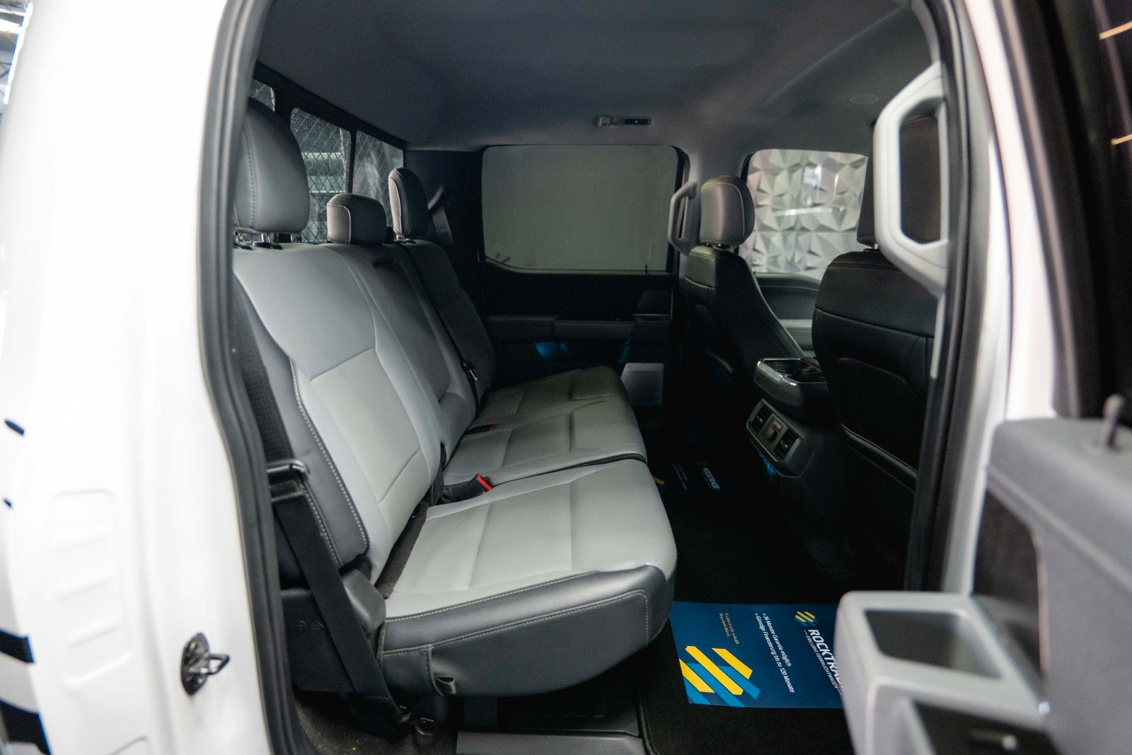 Fahrzeugabbildung Ford F150 5.0 V8 4x4 LARIAT RAPTOR SupCrew *360*B&O*