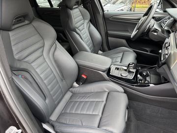 BMW X3 xDrive30i M Sportpaket Gestiksteuerung DAB