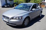 Volvo S40 Lim. 2.4i Momentum Automatik - Volvo S40: Momentum