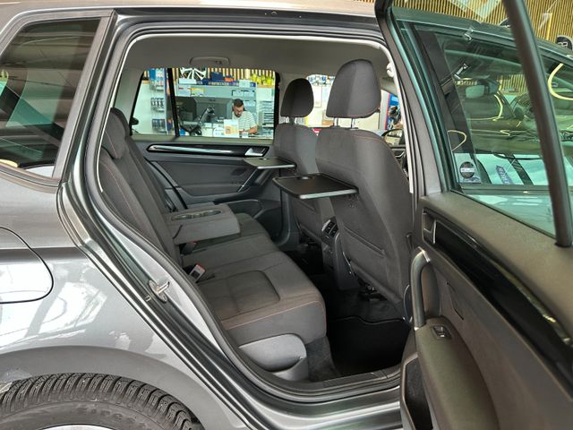 Volkswagen Golf Sportsvan VII *Kamera*Navi*AHK*