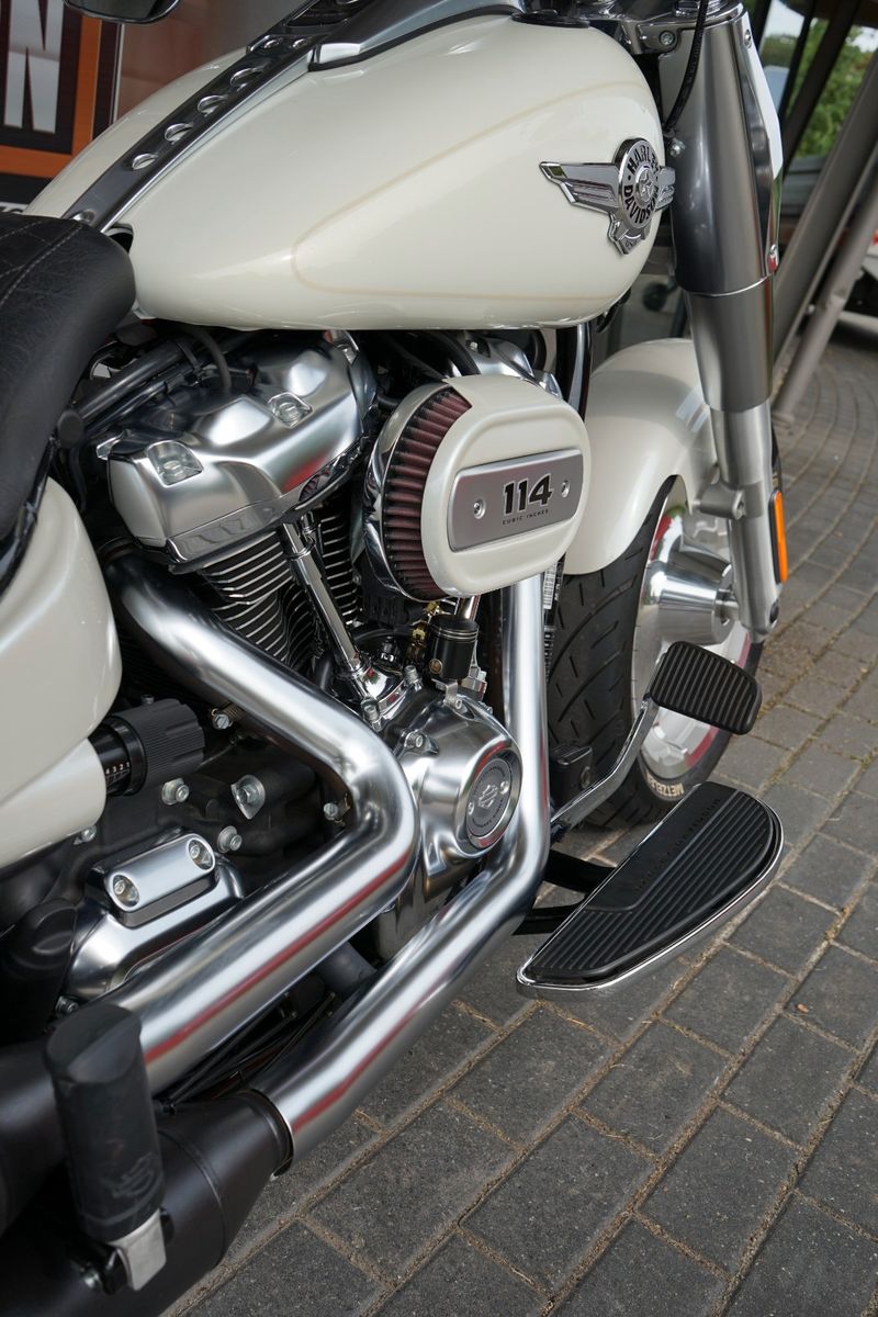 Fahrzeugabbildung Harley-Davidson Fat Boy 114 -Heckumbau-Jekill-Besser wie neu!