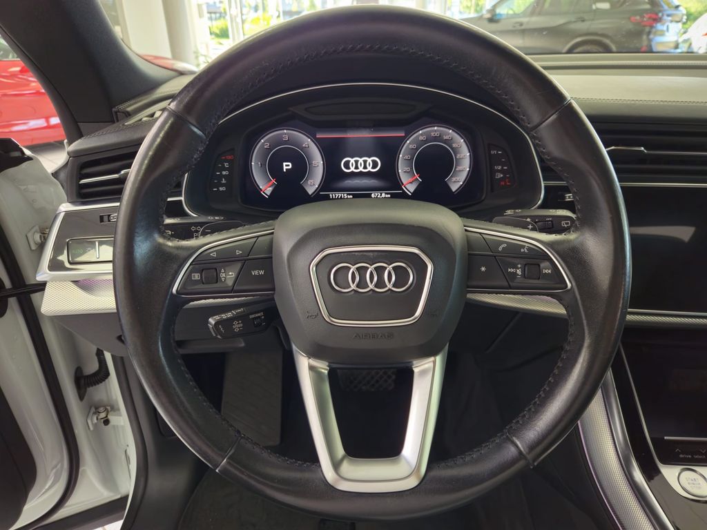 Audi Q8 50 TDI quattro S-line*MATRIX*PANO*B&O*TV*360°