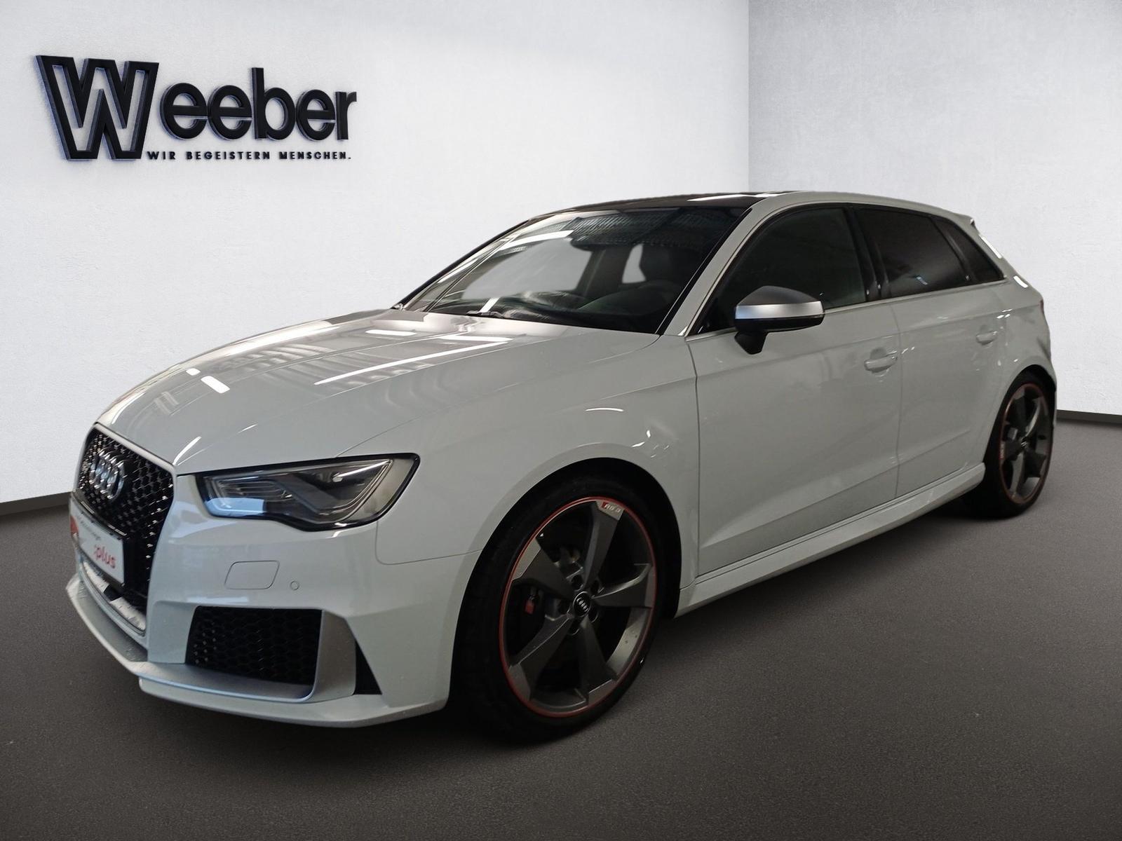 Audi RS 3 Sportback quattro *PANO*KAMERA*NAVI*ACC*LED