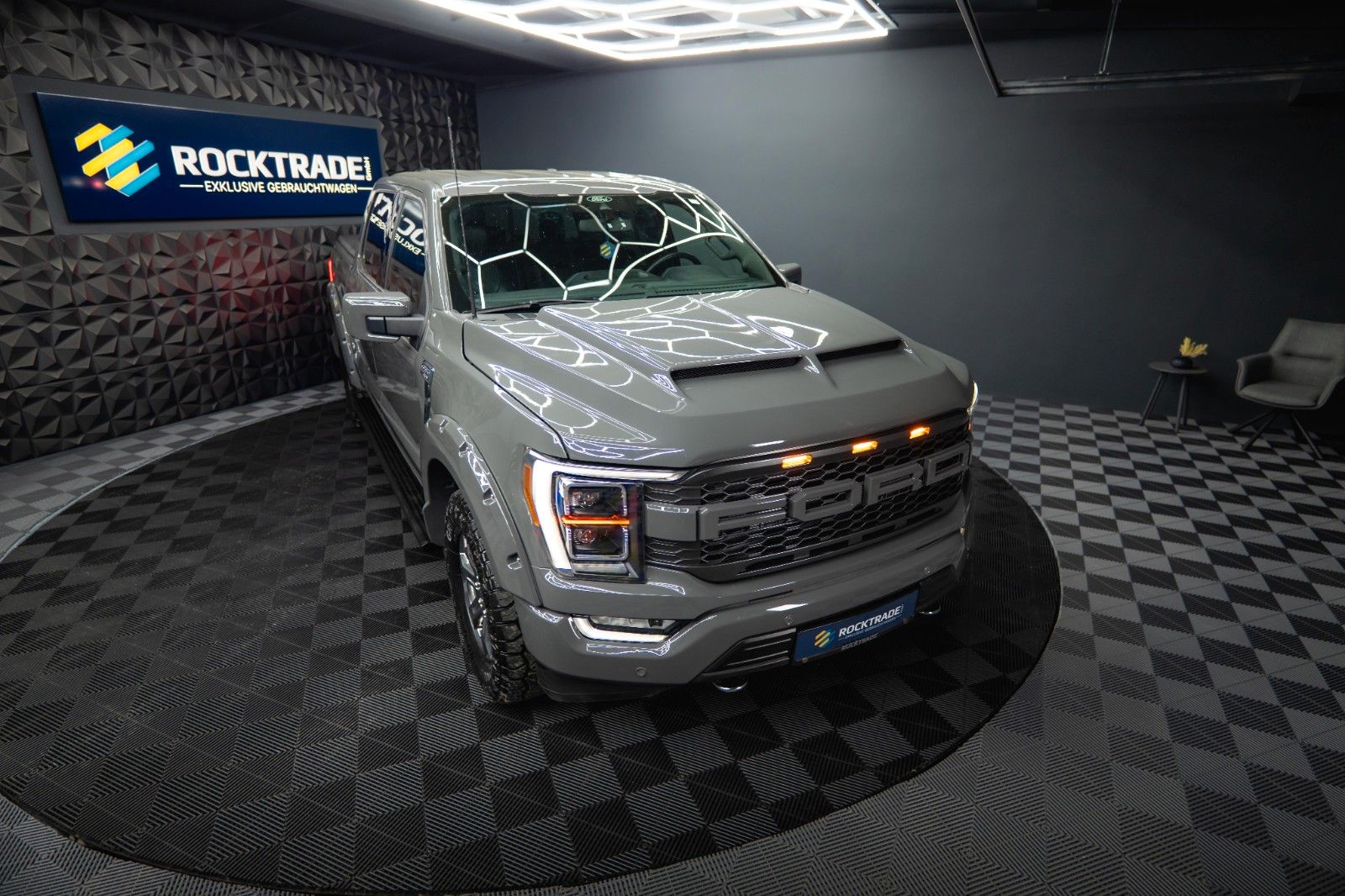 Fahrzeugabbildung Ford F150 5.0 V8 4x4 LARIAT RAPTOR SupCrew *360*B&O*