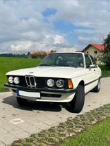 BMW E21 320/4 - BMW 320 E21 mit Benzin-Antrieb