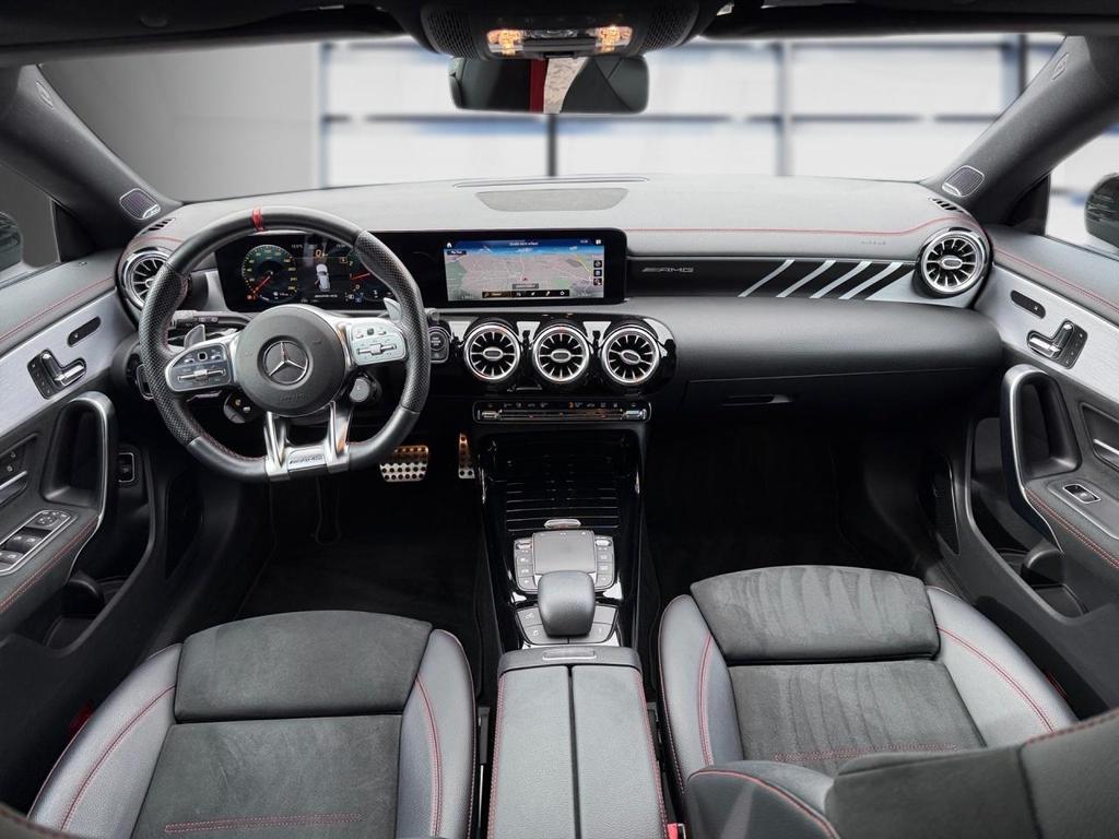 Mercedes-Benz CLA 35 AMG Shooting Brake