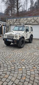 Suzuki SJ Samurai