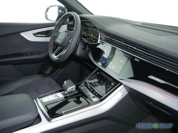 Audi Q8 - 5