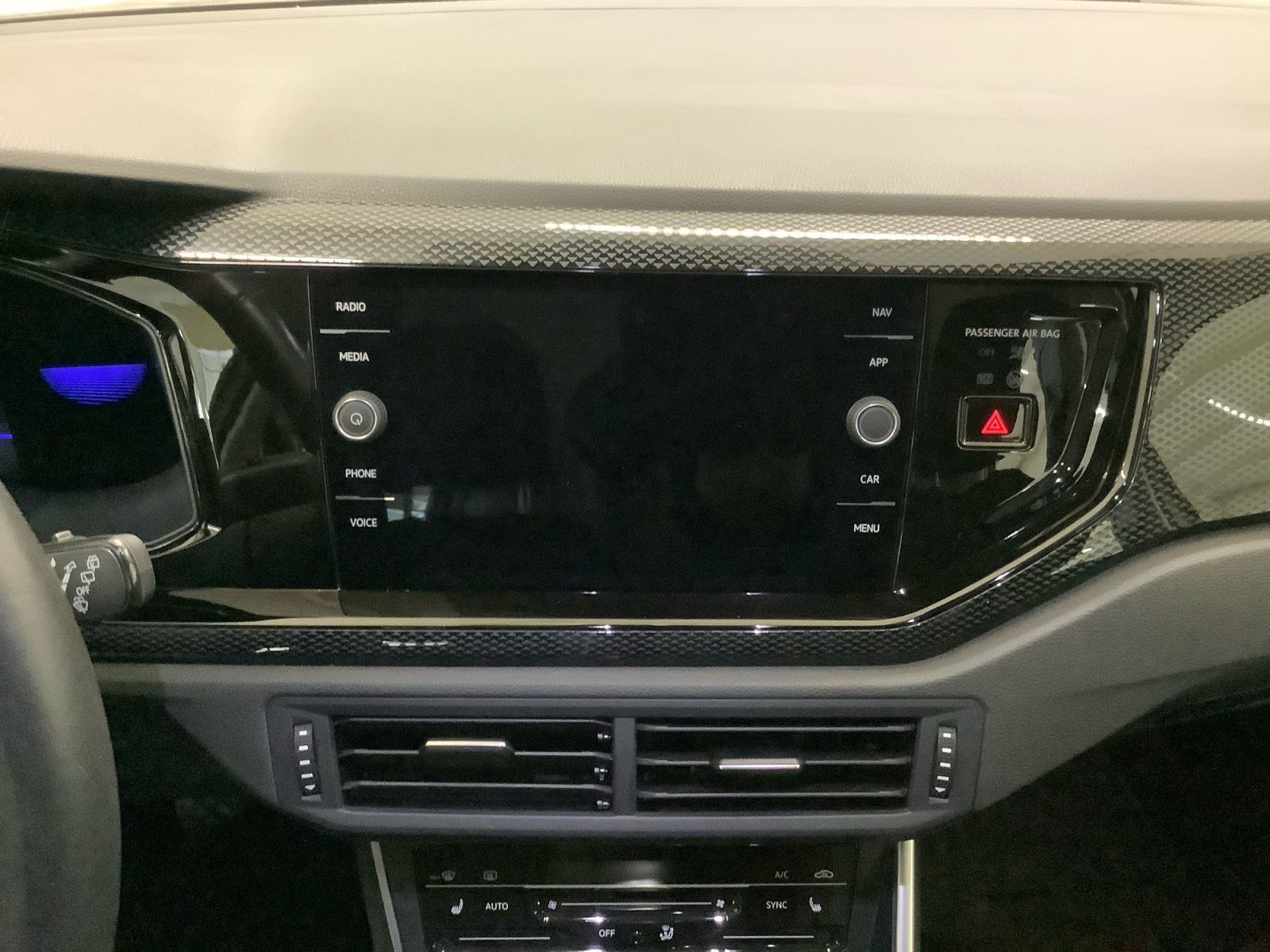 Taigo Life 1,0 TSI 81 kW LED, Navi, ACC, SHZ