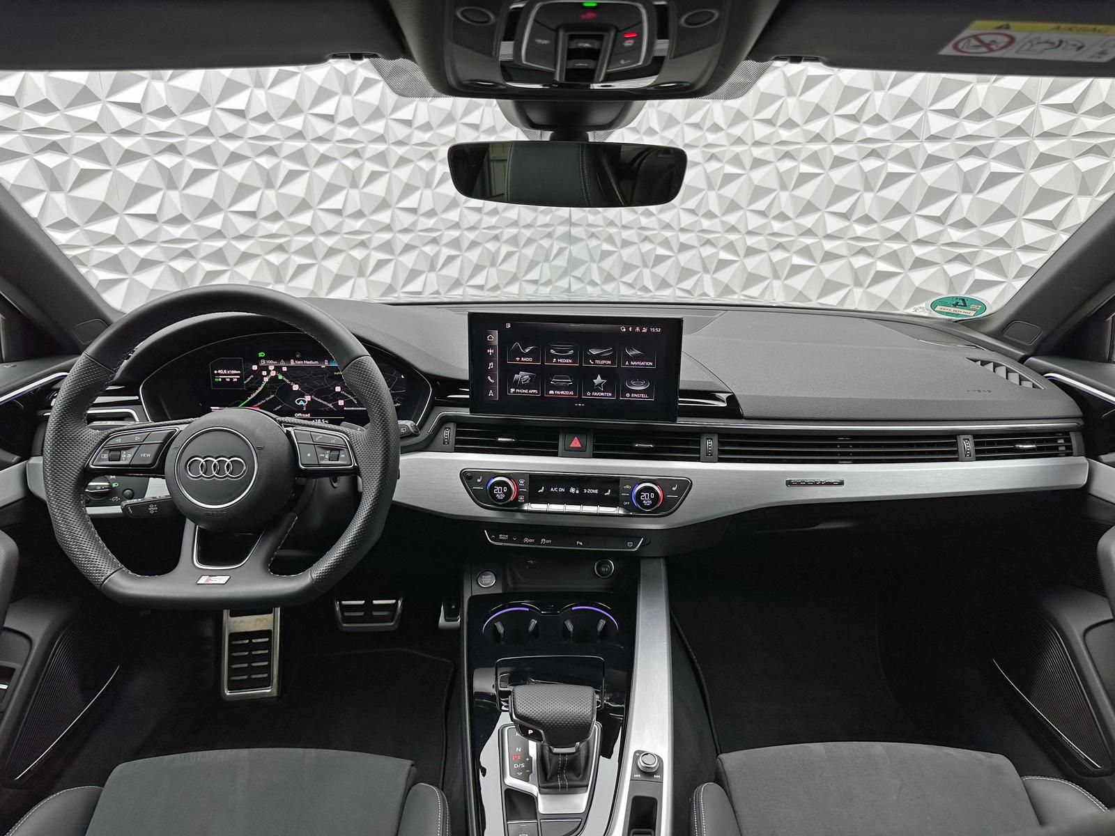 Fahrzeugabbildung Audi A4 40 TDI QUA/S-LINE/COMPETITION/MATRIX/PANO/B&O
