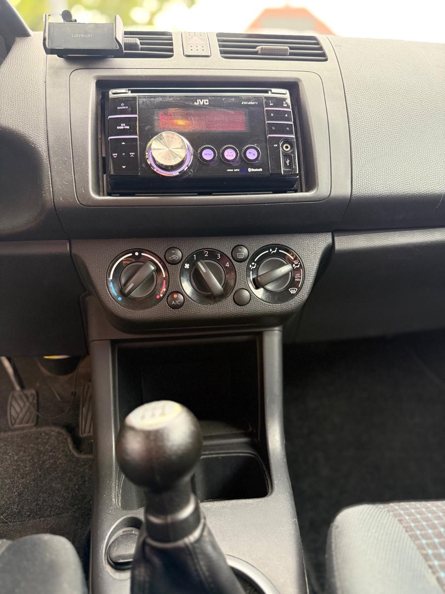 Suzuki Gepflegter Swift 1,3 Comfort - Youngtimer