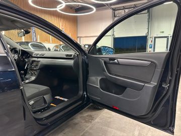 MYAUTOCENTER – Gebraucht- und Jahreswagen mit Werkstattservice in Pfaffenhofen Volkswagen Passat Variant Comfortline BlueMotion *AHK*Klima