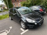 Ford S-Max.  5 sitzen - Ford Focus mit Diesel-Antrieb: Van