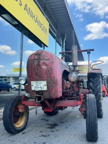 Porsche Diesel Super 218 Schlepper Oldtimer