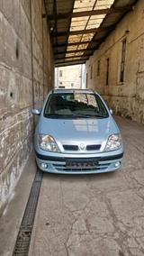 Renault Scenic - gebrauchte Renault Scenic aus dem Jahr 2001