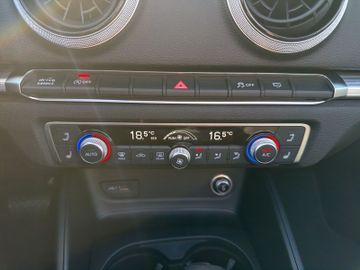 Audi A3 35 TFSI Sport S-Tronic XENONCARPLAY