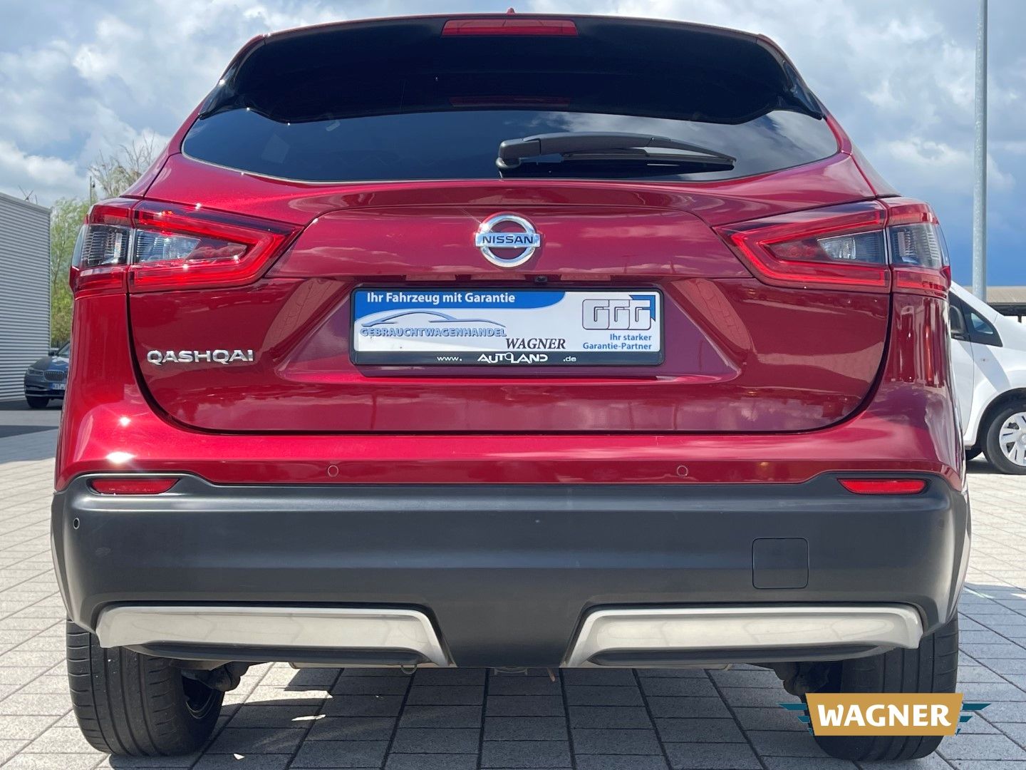 Fahrzeugabbildung Nissan Qashqai N-Connecta 1.3 Automatik