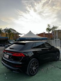 Audi Q8 - 4