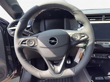 Fotografie 11 des Opel Corsa F GS Kamera Sitzheizung PDC