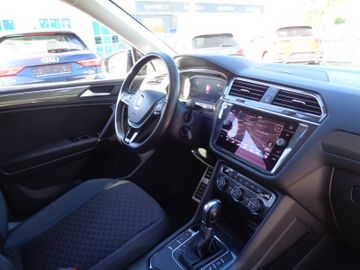 Volkswagen Tiguan Allspace - 10