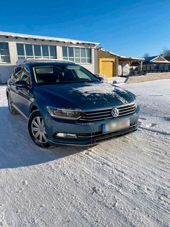 Image of Volkswagen Passat