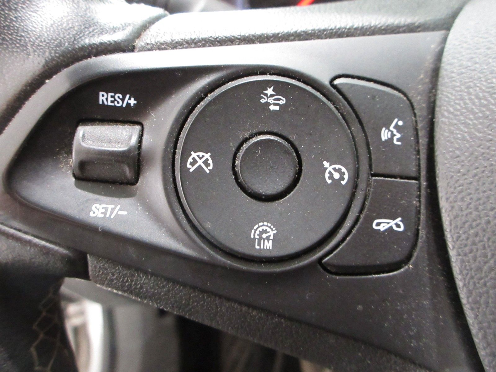 Fahrzeugabbildung Opel Astra K Sports Tourer Innovation Start/Stop