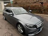Mercedes-Benz E 300 d T  AMG Automatic  - Mercedes-Benz: Automatic