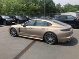 Porsche Panamera 4S Diesel Approved Mwst. 8-fach bereift - Porsche: Beige