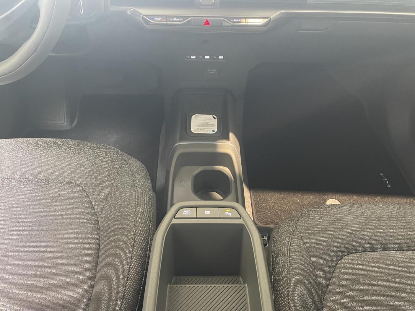 Kia EV2 61 kW Earth LED DAB SHZ LenkradHZG PDCv+h