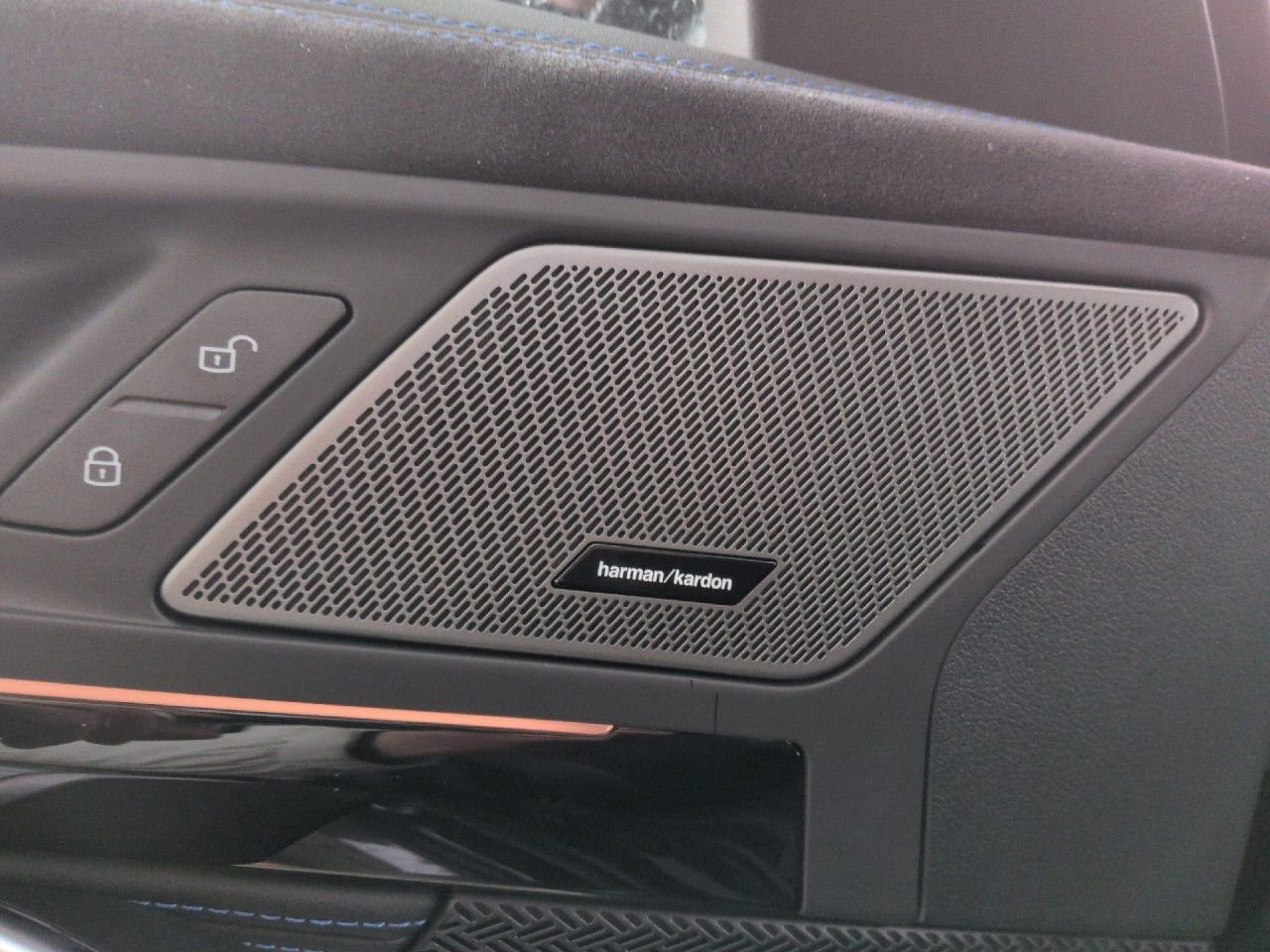 BMW iX2 - Bild 18