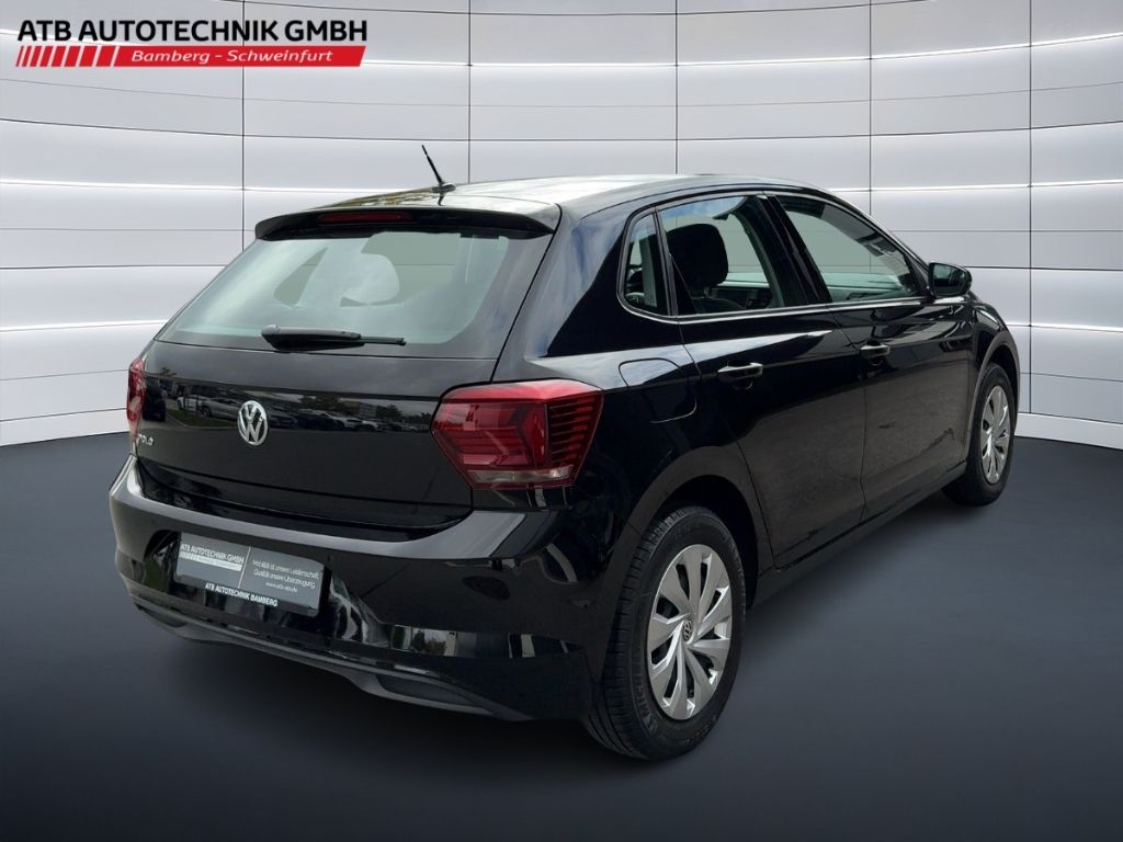 Fahrzeugabbildung Volkswagen Polo Comfortline Sitzheizung Klima Einparkhilf