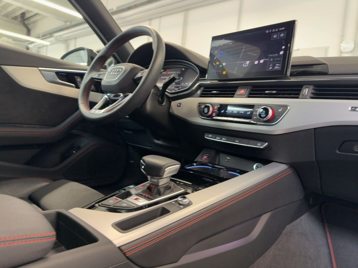 Audi S4 - Bild 13