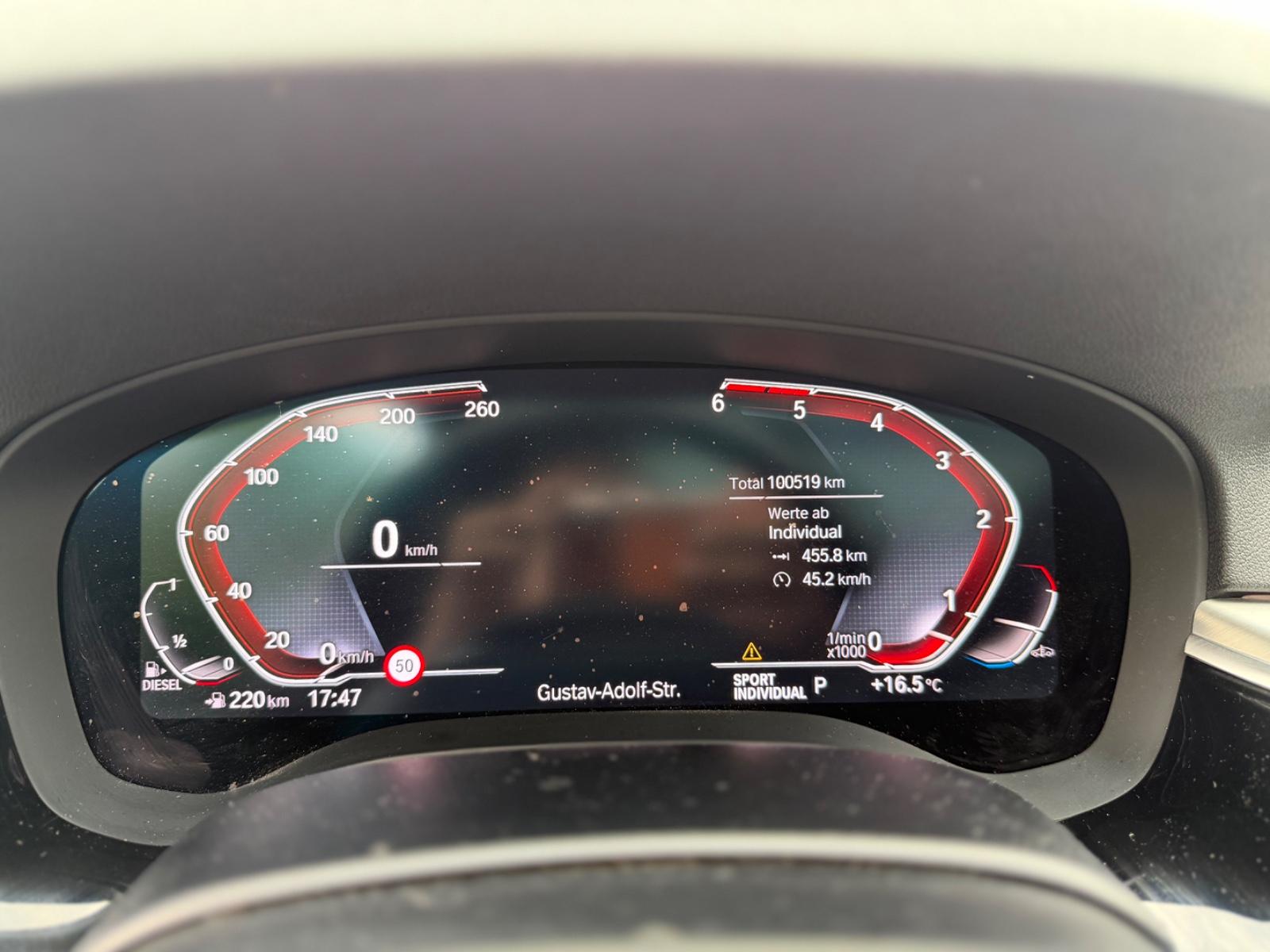 BMW 530d Touring*PANO*LEDER*HUD*LED*HIFI*APPLECAR*