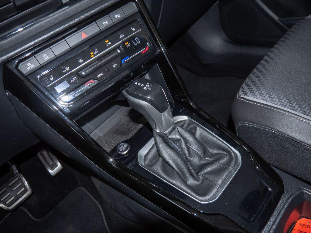 Volkswagen T-Roc Cabrio 1.5 TSI R-Line Black Beats MatrixLE, миниатюра 13
