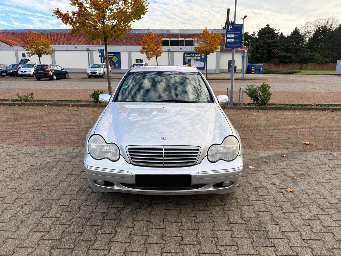 Mercedes-Benz C 200