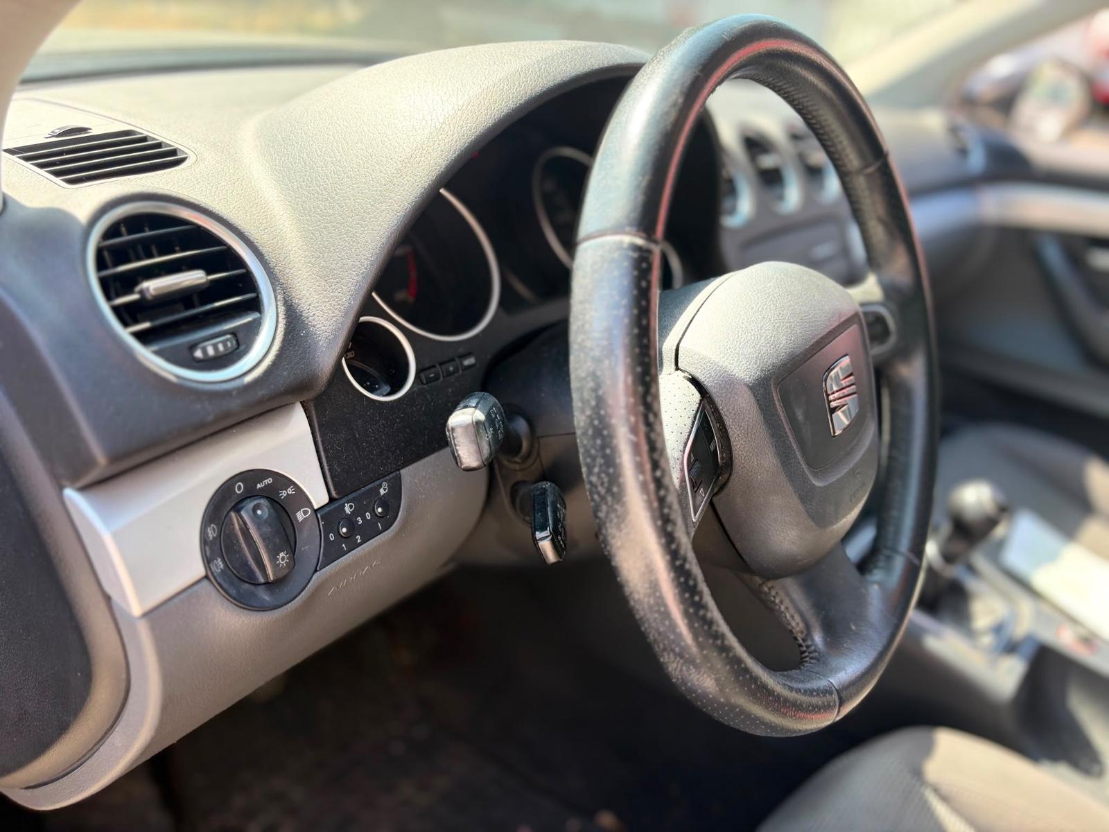 Seat Exeo 2013 — photo 9