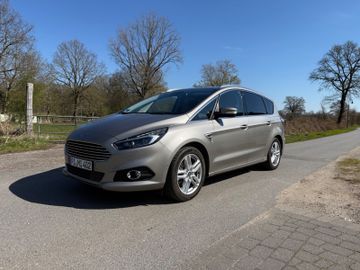 Ford S-Max - 1