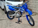Yamaha YZ 450 F - YAMAHA 450 F