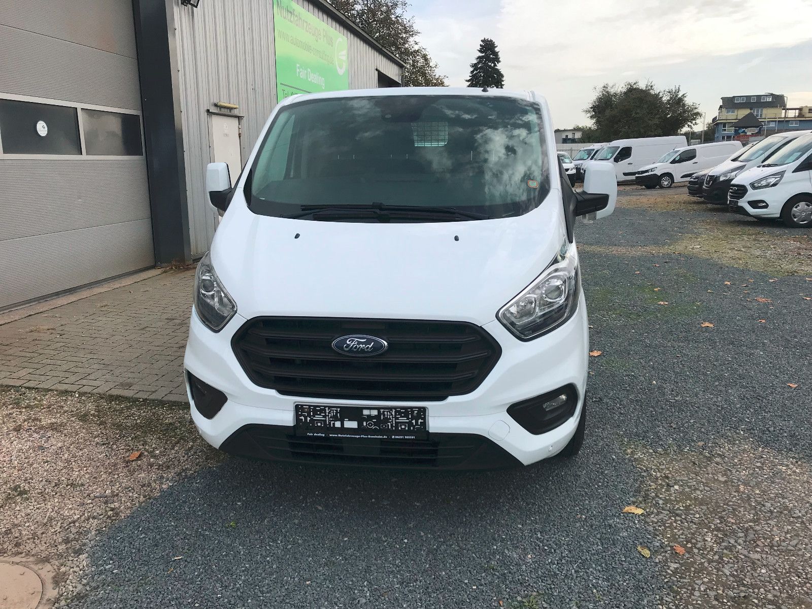 Fahrzeugabbildung Ford TransitCustomKasten340 L1Trend,AHK,STH,PDC,LED