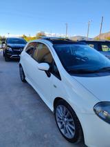 Fiat Punto Evo 1.4 M.Air 16V 3 porte S&S Sport k - weiße Fiat Punto Evo