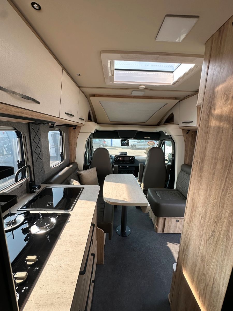 Fahrzeugabbildung Eura Mobil XTURA XT 686 EF *Sofort, GSRII, Leder Grau*