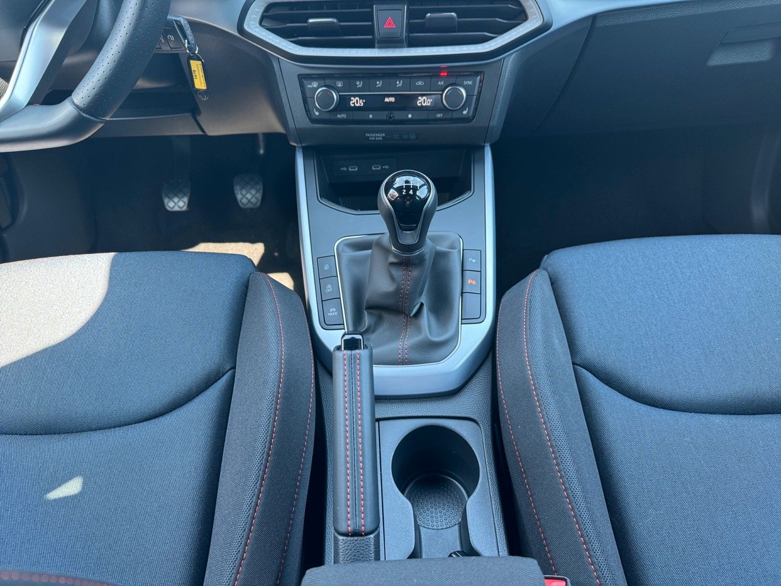 Fahrzeugabbildung SEAT Arona FR-Line 1.0 TSI