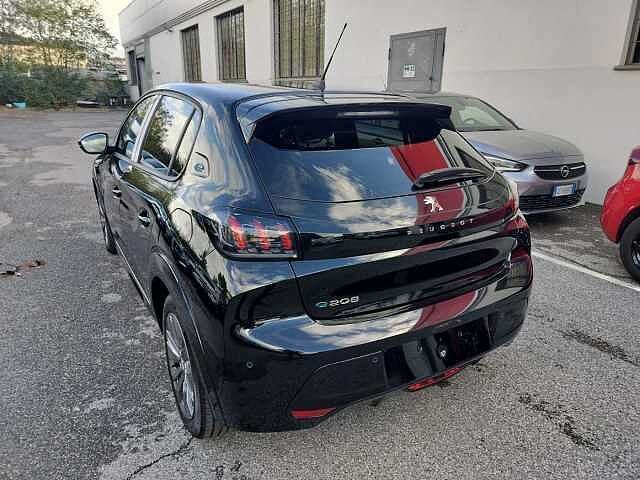Peugeot 208 motore elettrico 136 CV Allure Pack  imagem 3
