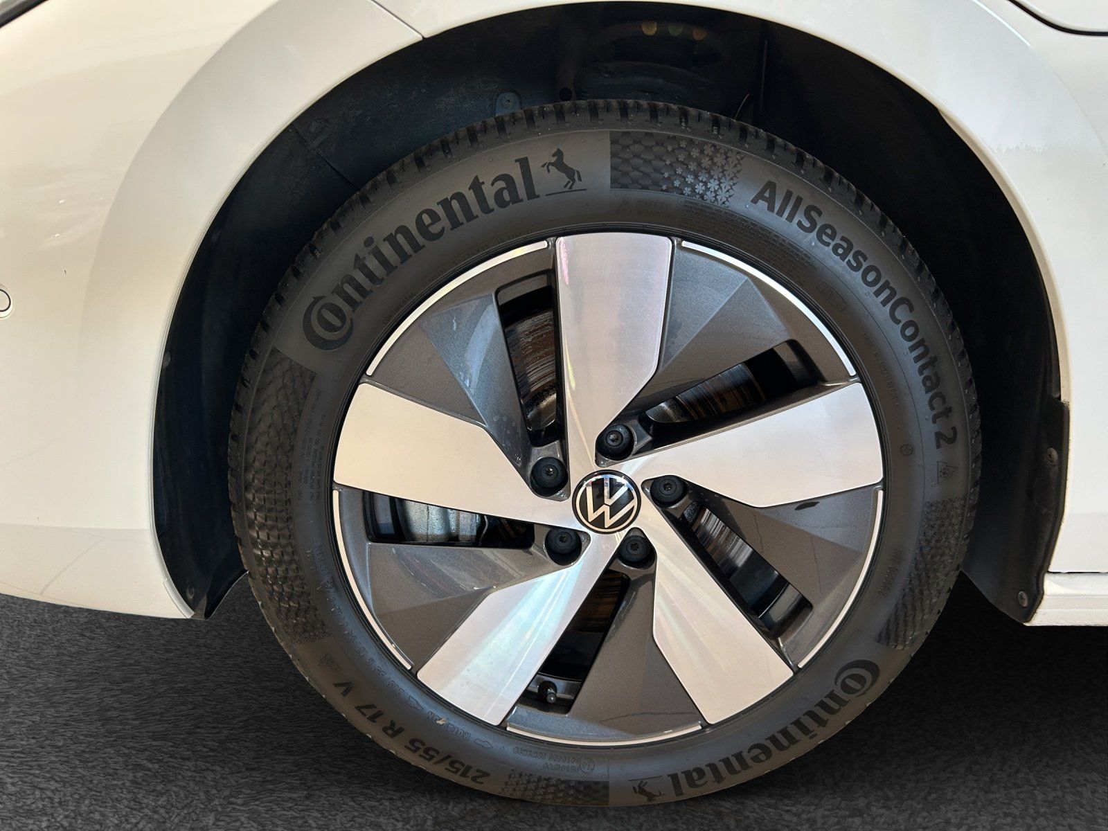 Volkswagen Passat - Bild 12