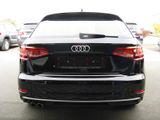 Audi A3 1.5 TFSI Sportback SPORT/NAVI/BI-XEN/AHK/PDC/ - Audi A3: 5p
