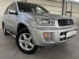 Toyota RAV4 2.0 Special 4X4 AUTOMATIK KLIMA SCHIEBEDACH - Toyota aus 2001