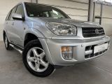 Toyota RAV4 2.0 Special 4X4 AUTOMATIK KLIMA SCHIEBEDACH - Toyota RAV 4 aus 2001