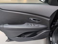 RENAULT Scenic TCe 160 GPF EDC Deluxe-Paket LIMITED AHK